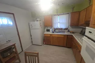 1750 W 48th Pl, Gary, IN 46408 - Photo 7