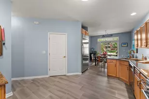 8092 Tuckaway Ct, Crown Point, IN 46307 - Photo 11