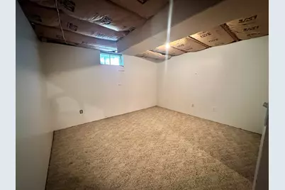 1064 Albin Drive, La Porte, IN 46350 - Photo 21