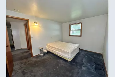1064 Albin Drive, La Porte, IN 46350 - Photo 15