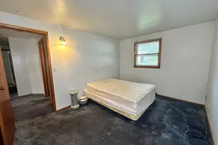 1064 Albin Dr, La Porte, IN 46350 - Photo 15