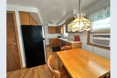 1064 Albin Drive, La Porte, IN 46350 - Photo 5