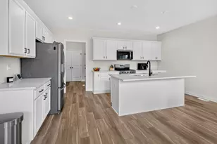 8322 Wyman Dr, Saint John, IN 46373 - Photo 13