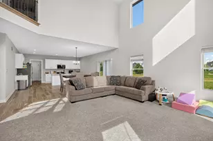 8322 Wyman Dr, Saint John, IN 46373 - Photo 9