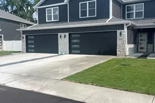 2539 Longwood Dr, Highland, IN 46322 - Photo 1