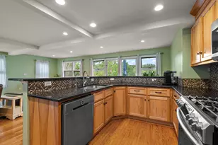 567 S Lakeview Dr, Lowell, IN 46356 - Photo 9