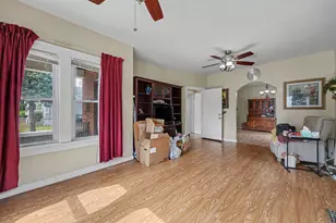 933 Summer St, Hammond, IN 46320 - Photo 7