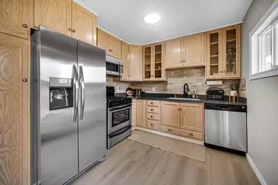5724 W 177th Avenue, Lowell, IN 46356 - Photo 7
