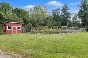 5615 Hidden Pond Ln, Sawyer, MI 49125 - Photo 25