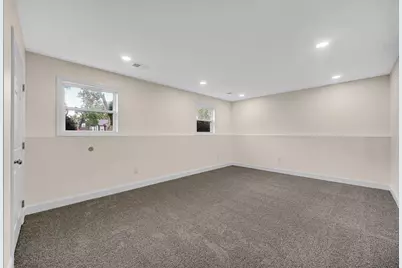 3445 Parkside Avenue, Lake Station, IN 46405 - Photo 17