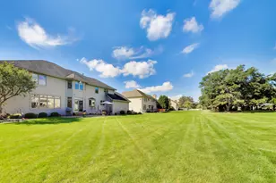 1933 Rosewood Ct, Munster, IN 46321 - Photo 43