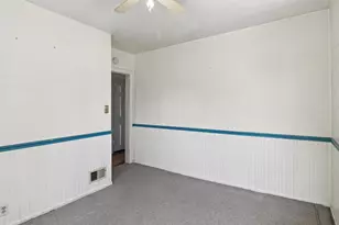7501 Independence St, Merrillville, IN 46410 - Photo 29