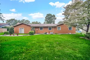 2633 N Stuyvesant Ln, La Porte, IN 46350 - Photo 17