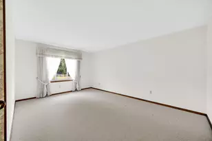 2633 N Stuyvesant Ln, La Porte, IN 46350 - Photo 21