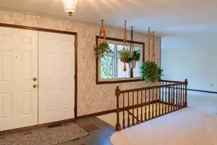 2633 N Stuyvesant Ln, La Porte, IN 46350 - Photo 7