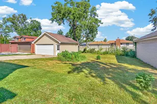 1627 Ridge Rd, Munster, IN 46321 - Photo 13