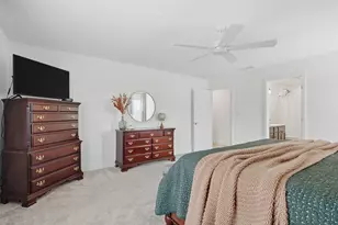 3304 Blue Grouse St, Valparaiso, IN 46383 - Photo 13