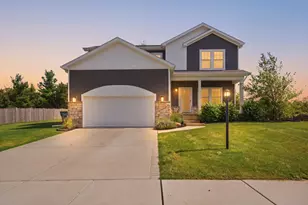 3304 Blue Grouse St, Valparaiso, IN 46383 - Photo 1