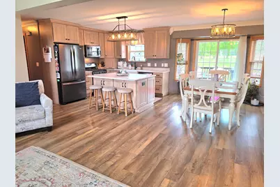 864 Jeflynn Drive, Kouts, IN 46347 - Photo 5