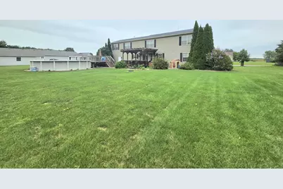 864 Jeflynn Drive, Kouts, IN 46347 - Photo 23