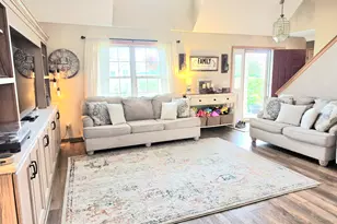 864 Jeflynn Dr, Kouts, IN 46347 - Photo 7