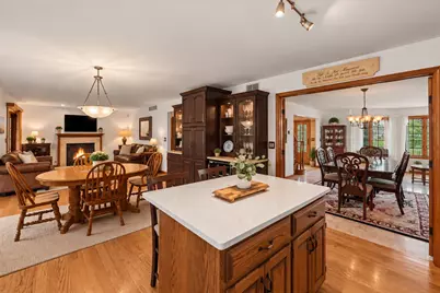 9260 Franklin Drive, Saint John, IN 46373 - Photo 7