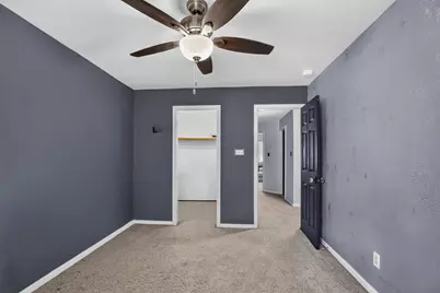 901 Beacon Drive, Hobart, IN 46342 - Photo 13