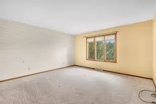 7501 W 1400 N, Demotte, IN 46310 - Photo 17