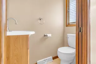 7501 W 1400 N, Demotte, IN 46310 - Photo 15