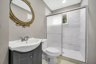 840 Pierce St, Gary, IN 46402 - Photo 9