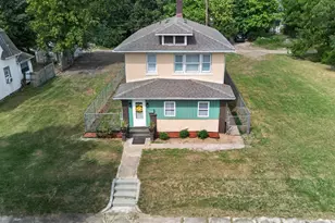 225 E Donald St, South Bend, IN 46613 - Photo 1