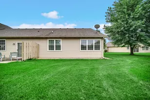 1284 Bluebell Trail, Schererville, IN 46375 - Photo 23