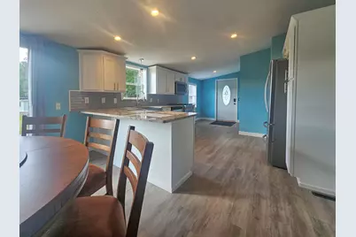 6138 N 300 E, La Porte, IN 46350 - Photo 5