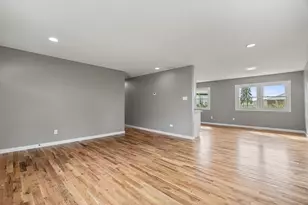 20 Elm Ave, Hobart, IN 46342 - Photo 7