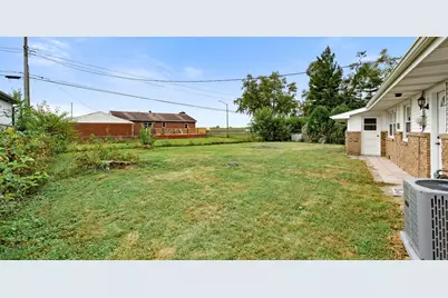 20 Elm Avenue, Hobart, IN 46342 - Photo 3