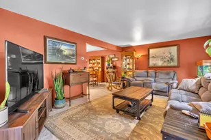 9796 N David Ct, Demotte, IN 46310 - Photo 5