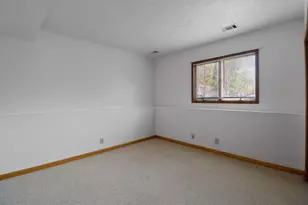 429-431 Woodlawn Ave, Chesterton, IN 46304 - Photo 17