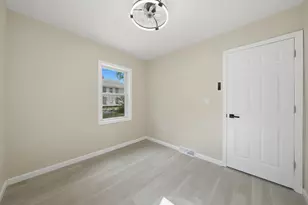 3608 Virginia St, Gary, IN 46409 - Photo 17