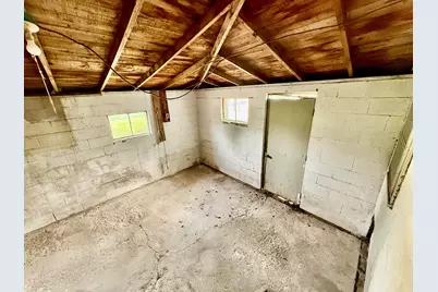 203 E Maple, Medaryville, IN 47957 - Photo 7