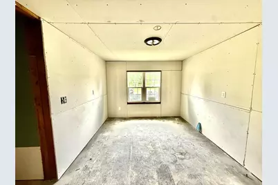 203 E Maple, Medaryville, IN 47957 - Photo 5
