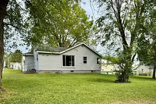 203 E Maple, Medaryville, IN 47957 - Photo 15