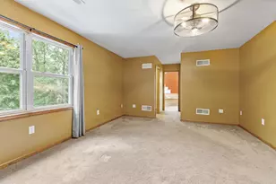 1843 N Pine Ridge Dr, La Porte, IN 46350 - Photo 21