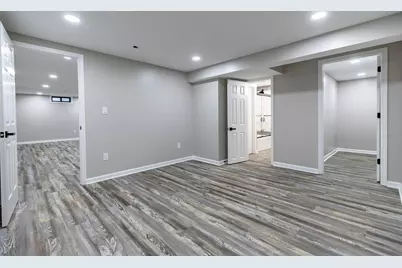 432 W 67th Lane, Merrillville, IN 46410 - Photo 21