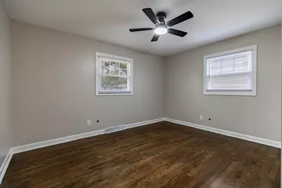432 W 67th Lane, Merrillville, IN 46410 - Photo 17