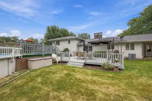 247 Westgate Dr, Valparaiso, IN 46385 - Photo 31