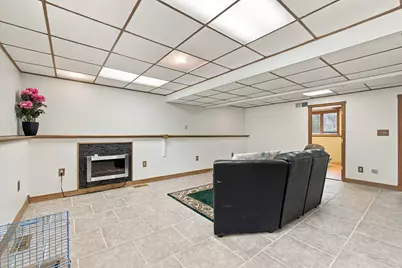 247 Westgate Drive, Valparaiso, IN 46385 - Photo 19