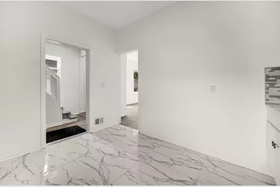 2019 Davidson Place, Whiting, IN 46394 - Photo 7