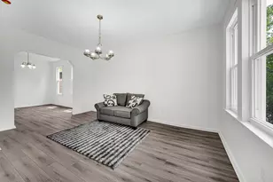 2019 Davidson Pl, Whiting, IN 46394 - Photo 3