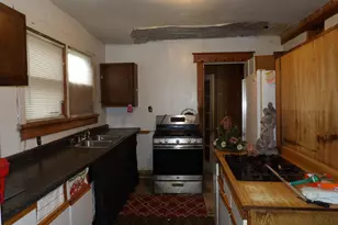 1208 Jackson St, La Porte, IN 46350 - Photo 11