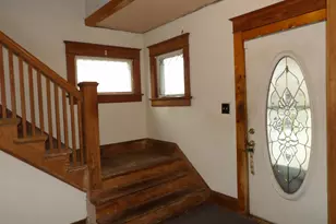 1208 Jackson St, La Porte, IN 46350 - Photo 3